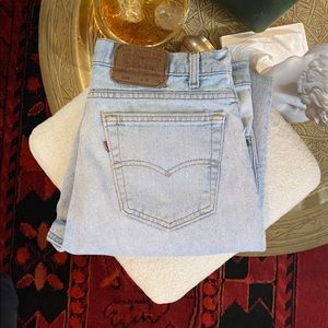 Vintage Stone washed relaxed fit Levi’s 550 from 93’. USA
